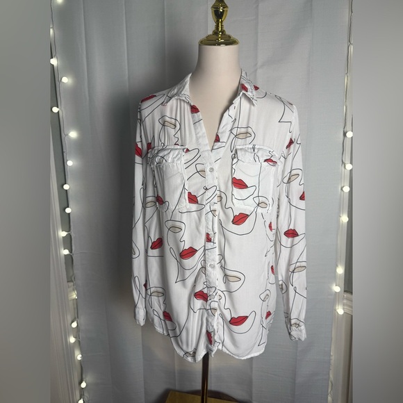 Milk & Honey White and Red Long Sleeve Button Down Shirt - Picture 1 of 7